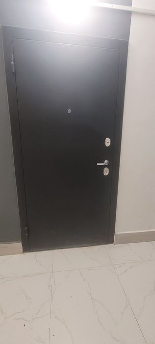 Железная дверь от зачтройщика