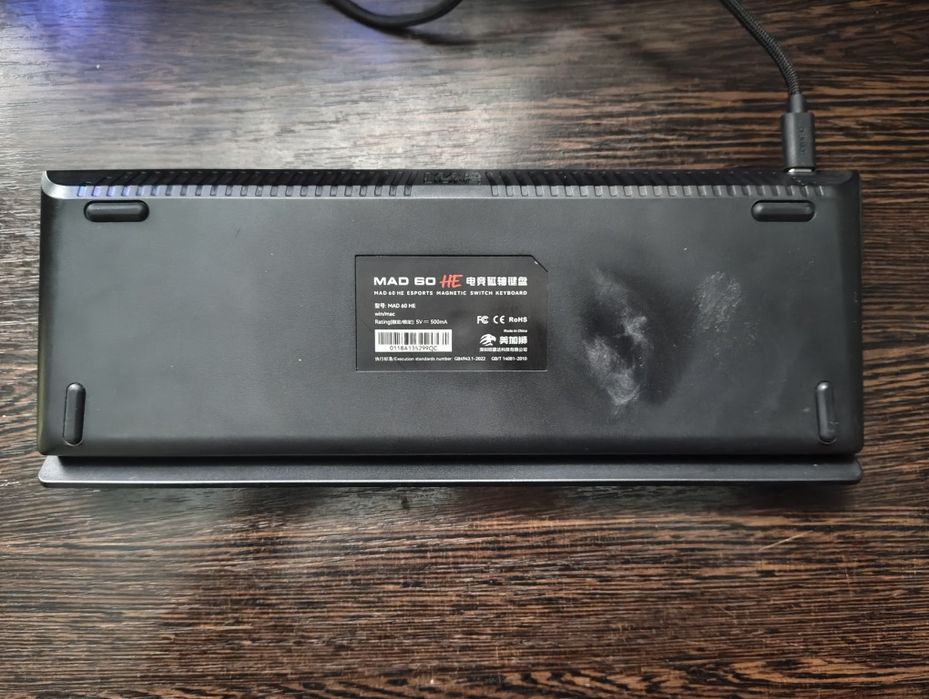 магнитная клавиатура mad60 he