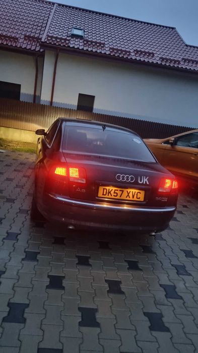 Audi a 8 volan dreapta