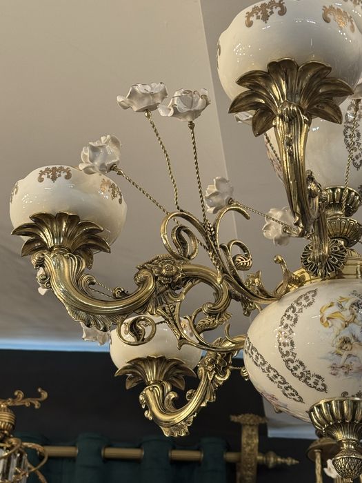 Candelabru- bronz masiv- portelan