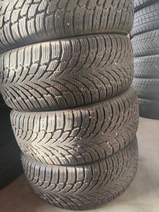 4бр.зимни гуми 235/55/18 Nokian