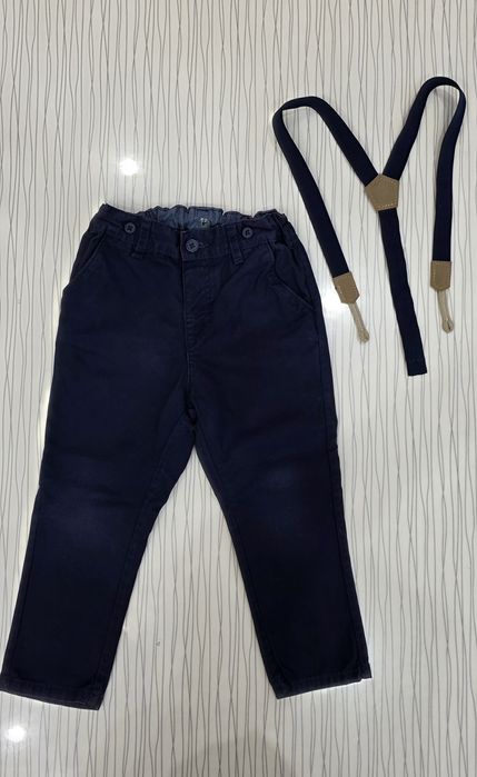Брюки и рубашки H&M и джинсы Oshkosh на мальчика 2-4 года