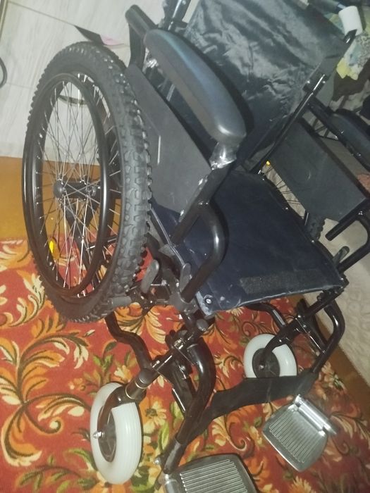 Инвалидная коляска новая