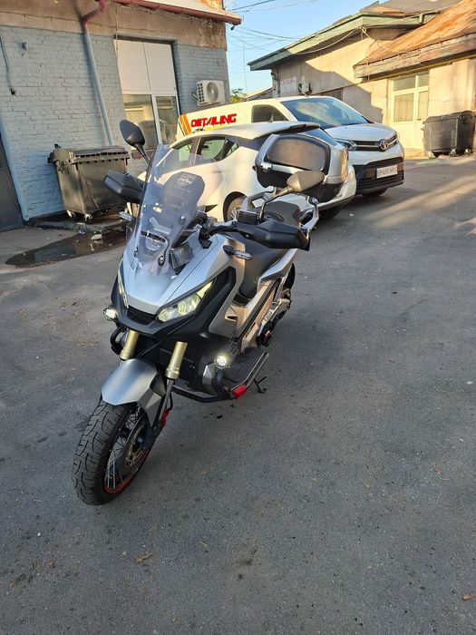 Vand honda x adv 750