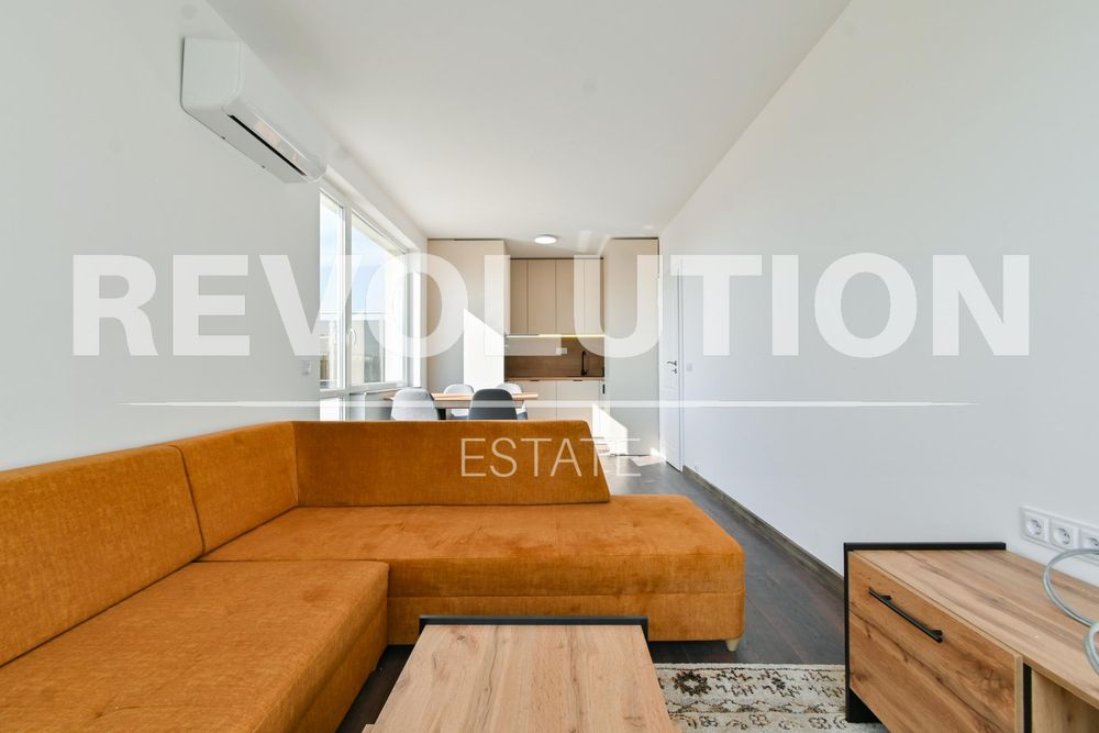 Дава се под наем Тристаен апартамент в София, Люлин 10 - 85 кв.м за 700 € - Снимка #2