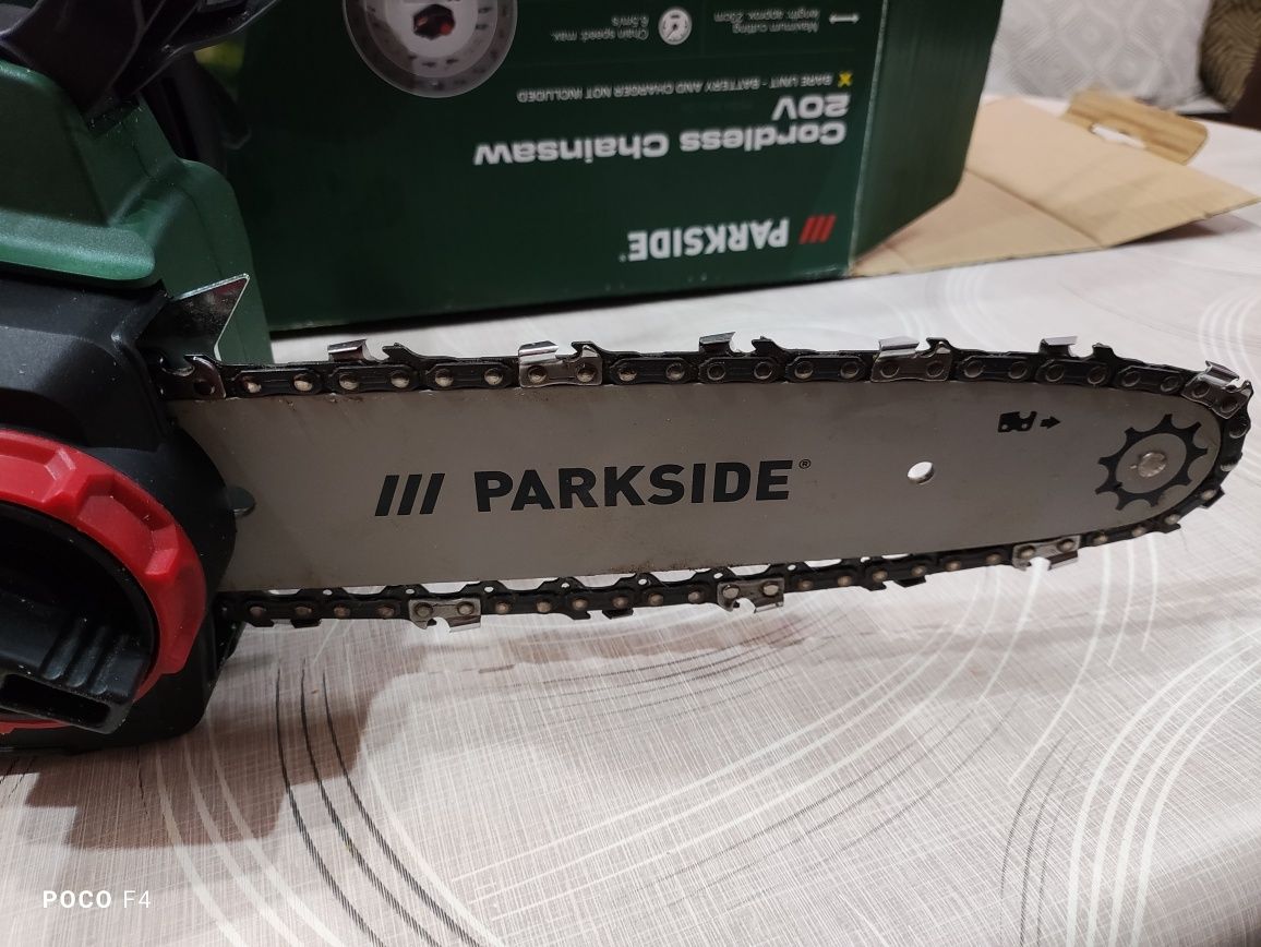 Акумулаторен верижен трион Parkside PKSA 20-Li D4