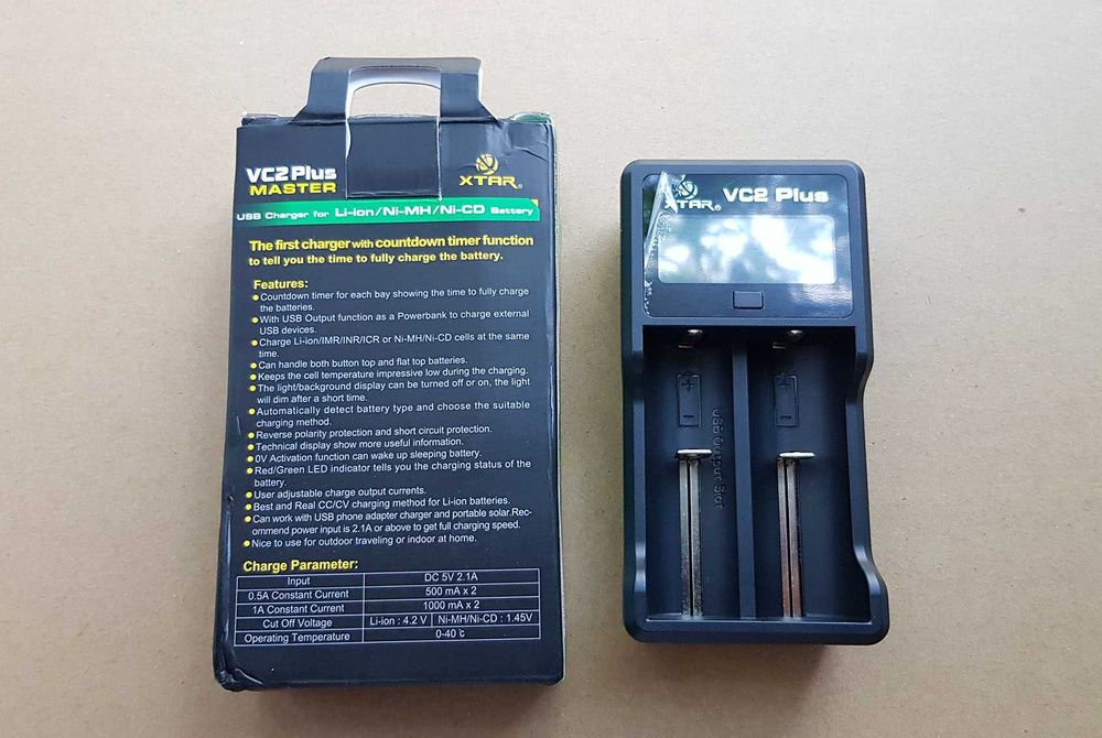 Xtar VC2 Plus Master - Incarcator acumulatori Li-ion si Ni-MH