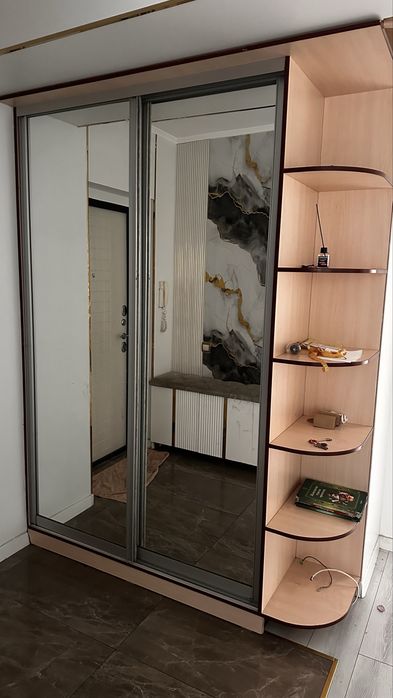 Продам шкаф-купе