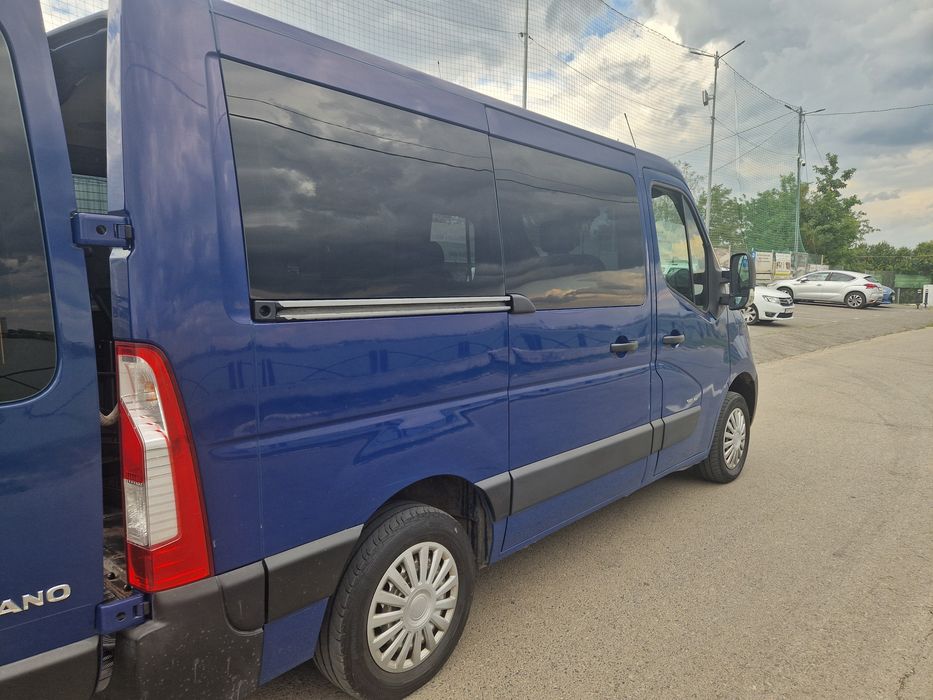 Opel Movano 2011 8+1 (adaptată persoane cu dizabilități)