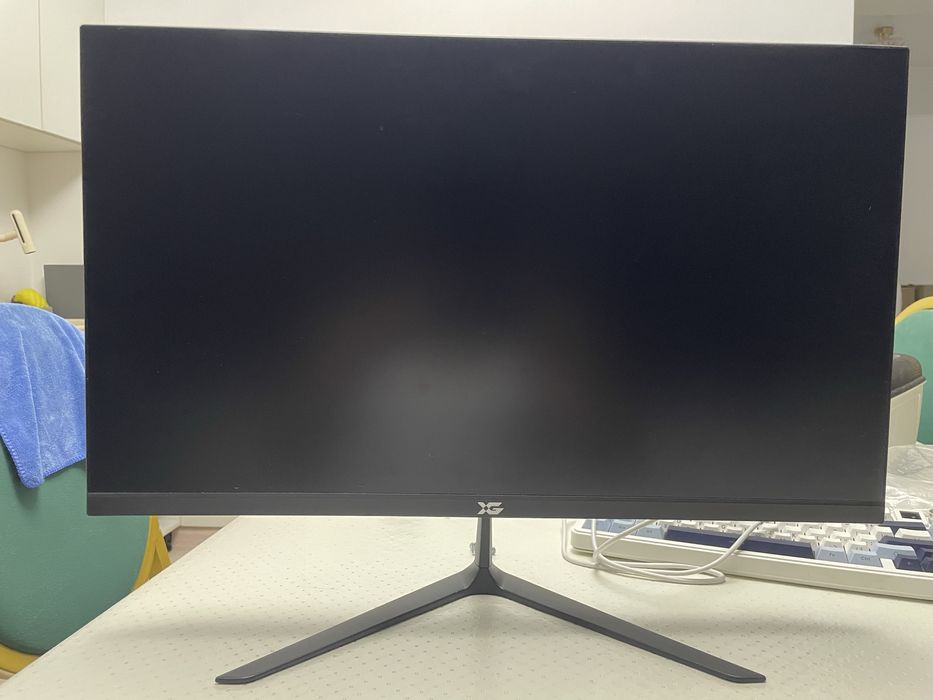 Продаю монитор и кронштейн для него