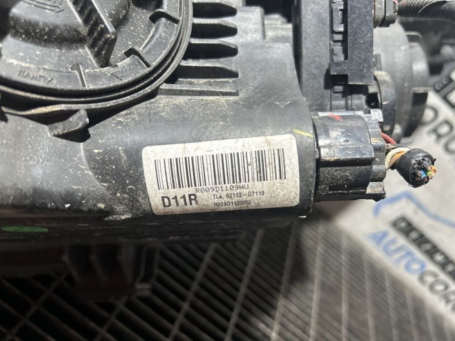 Far Dreapta Hyundai Tucson III 2015 - 2018 SUV 4 Usi (1293) Cu lupă