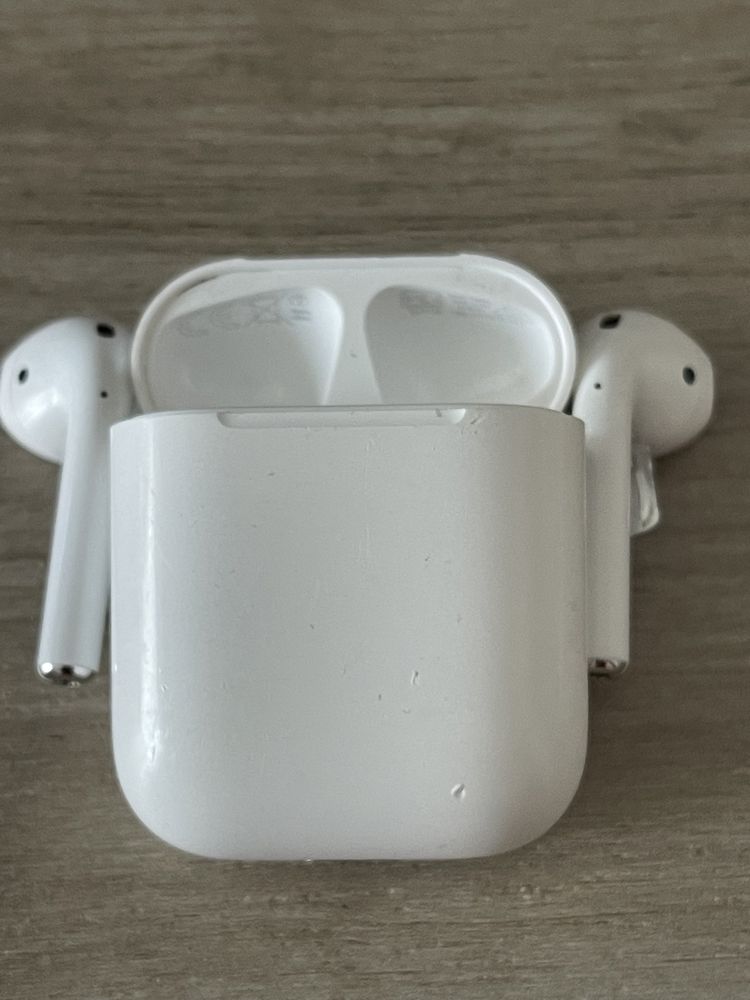 Vând / schimb Airpods generația 2