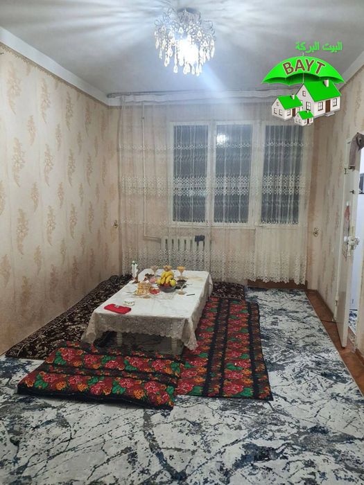 ^2/1/4 Чиланзар 19 квартал ор.Базарчик Продаётся квартира