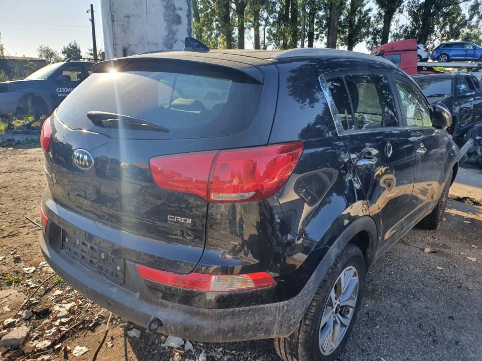 Dezmembrez Kia Sportage 2015 FACELIFT motor 2.0crdi 136cp D4HA cutie de viteze automata dezmembrari