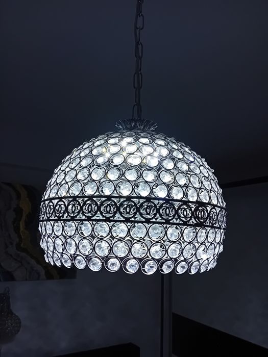 Lustra si veioza pe leduri stare foarte bună