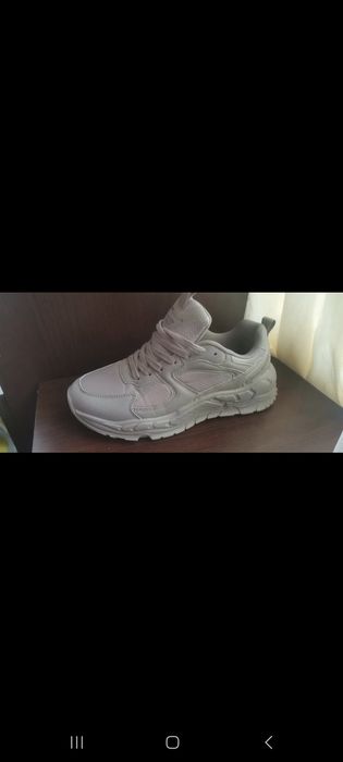 Adidasi Cropp Barbat!