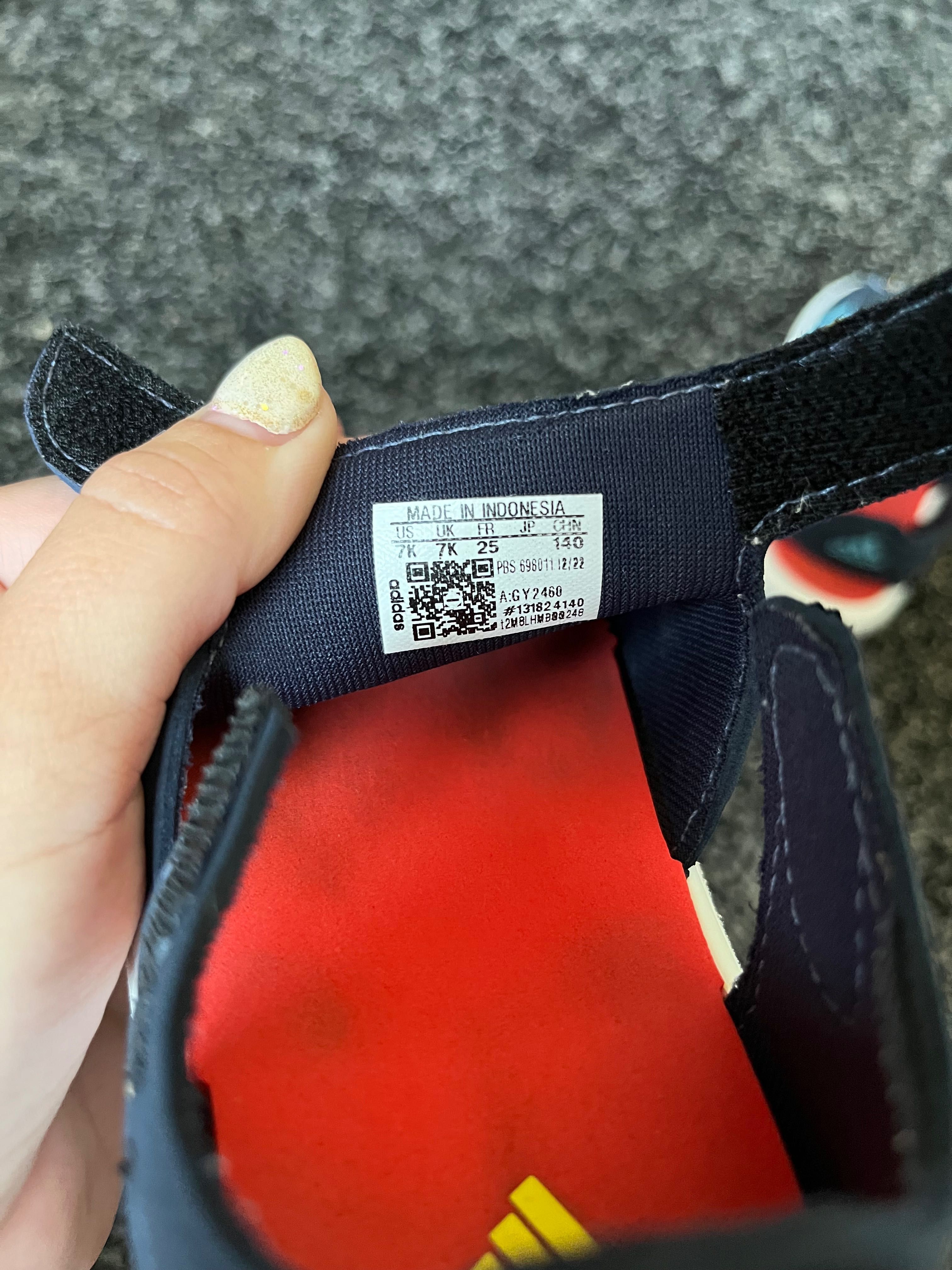 Adidas water sandal 25