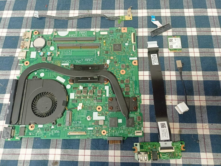 Elemente carcasa module Dell Inspiron 15-3576 15-3568