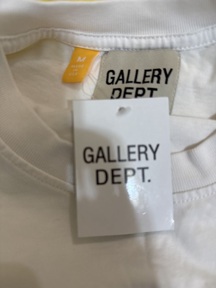Gallery dept тениска бяла