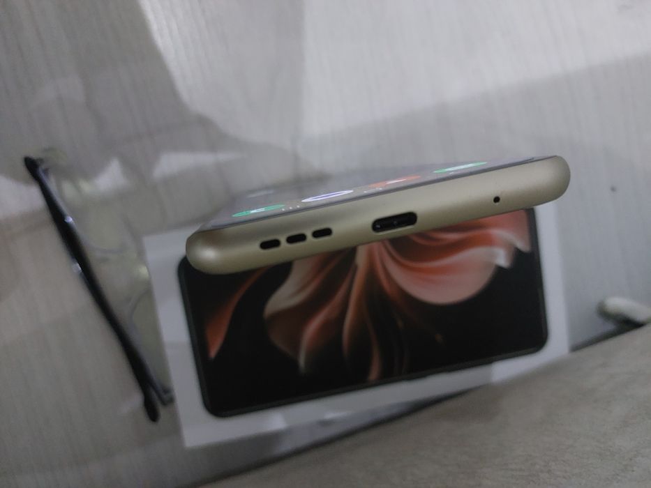 Продается S25 ультра андроид