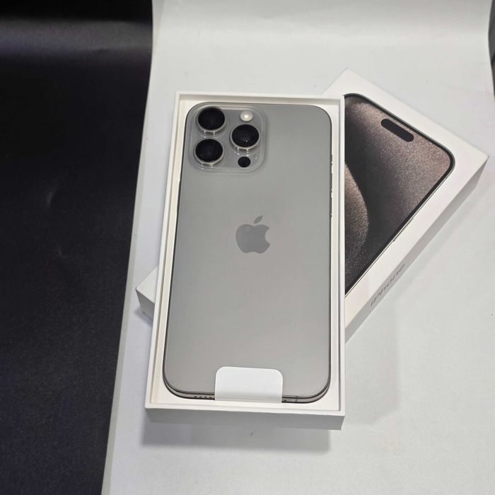 HOPE AMANET P8 Iphone 15 Pro Max 256 Gb 86 Baterie Fullbox Folosit