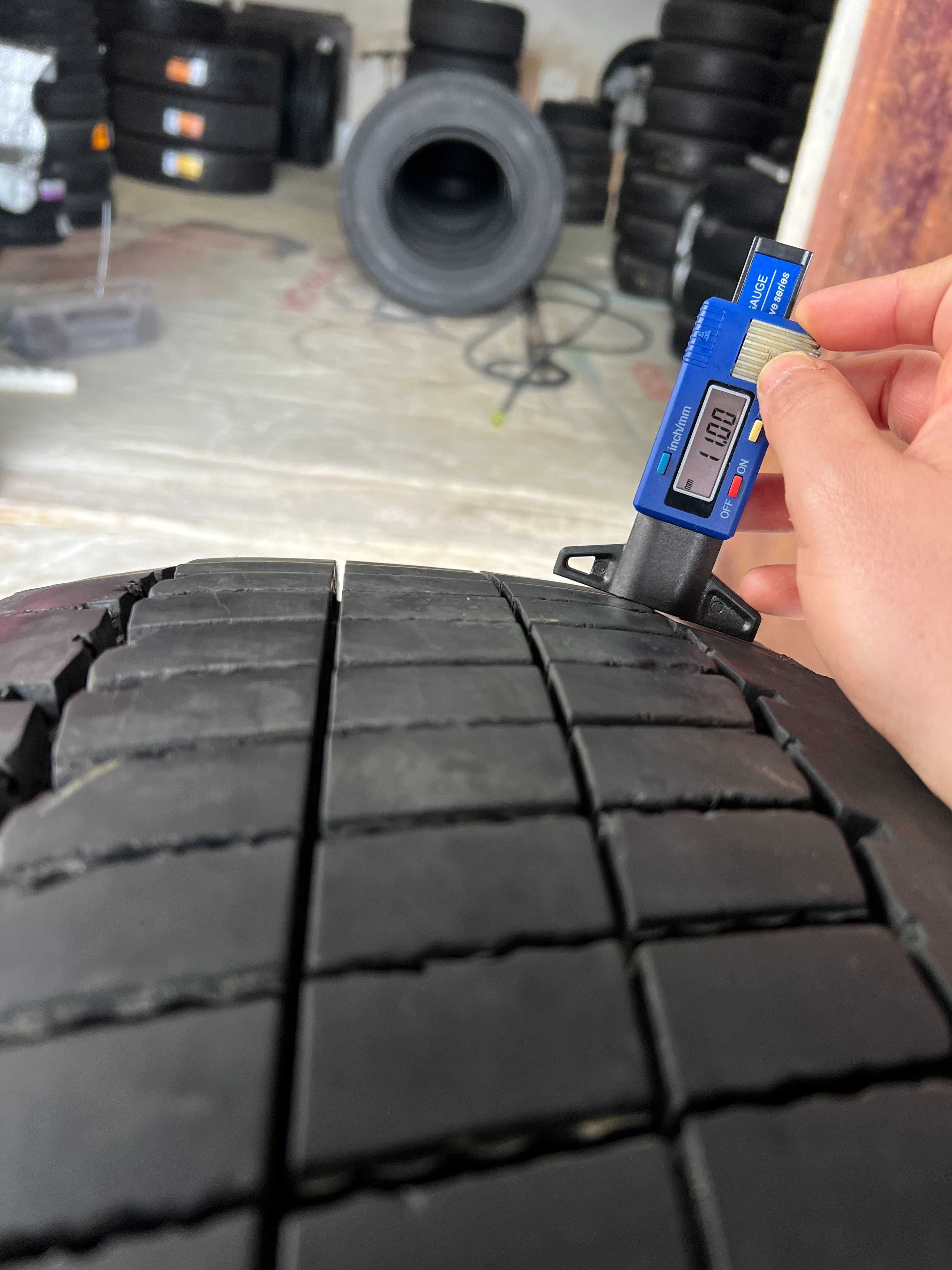 2 тежкотоварни гуми 265/70R17.5 Continental Hybrid LD3 139M M+S 14PR