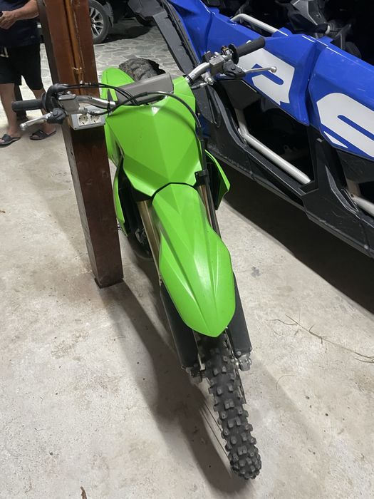 Kawasaki kx 450 cross