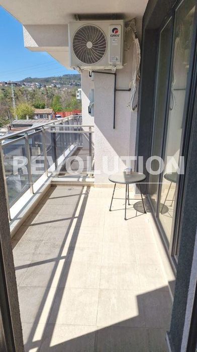 Дава се под наем Двустаен апартамент в Варна, Цветен квартал - 60 кв.м за 450 € - Снимка #5