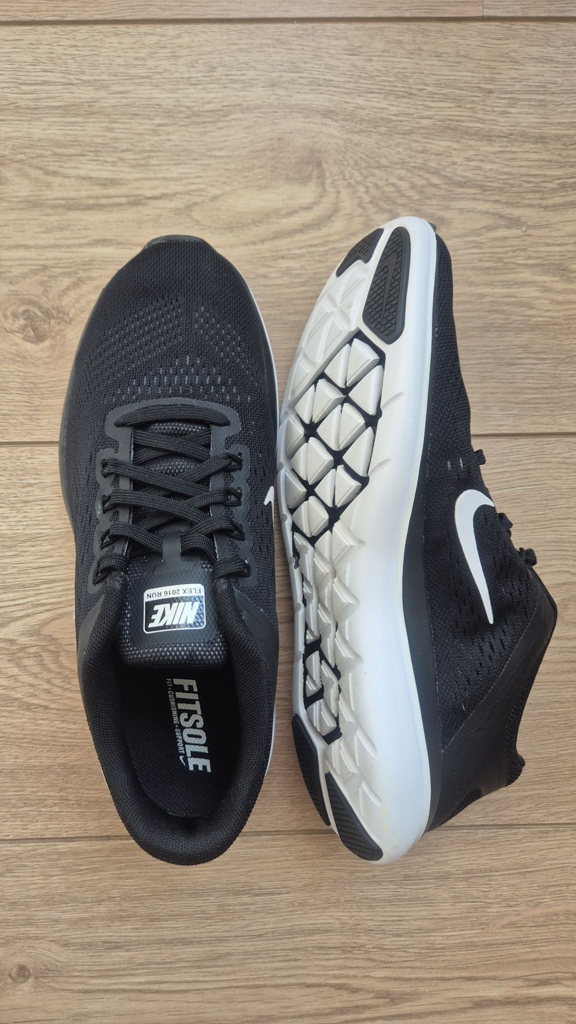 Нови маратонки Nike
