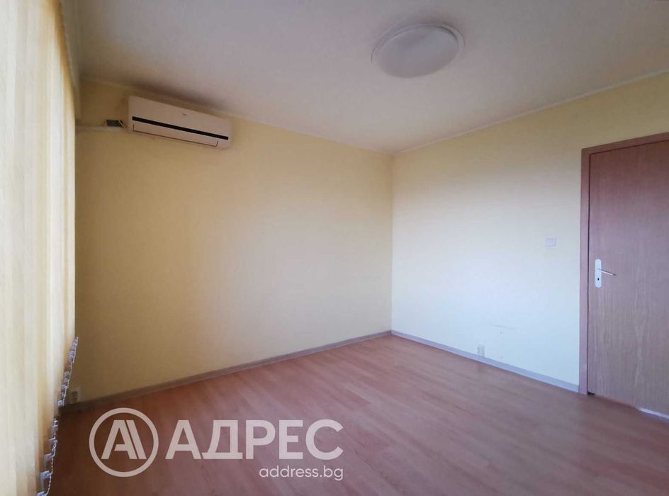 Тристаен апартамент, Дружба 3, 81 кв.м., ет. 6/8, с подобрения