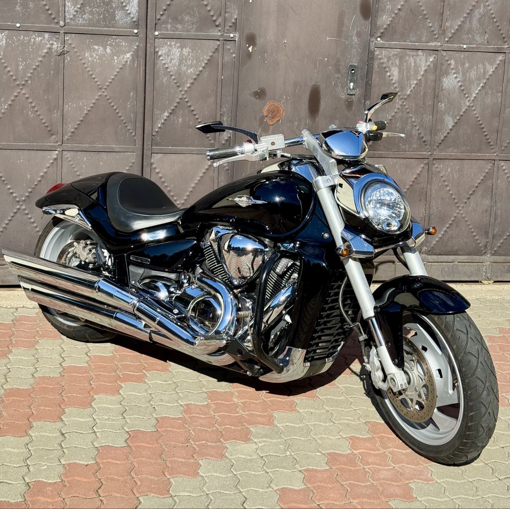 Suzuki Boulevard Intruder m109r 1800