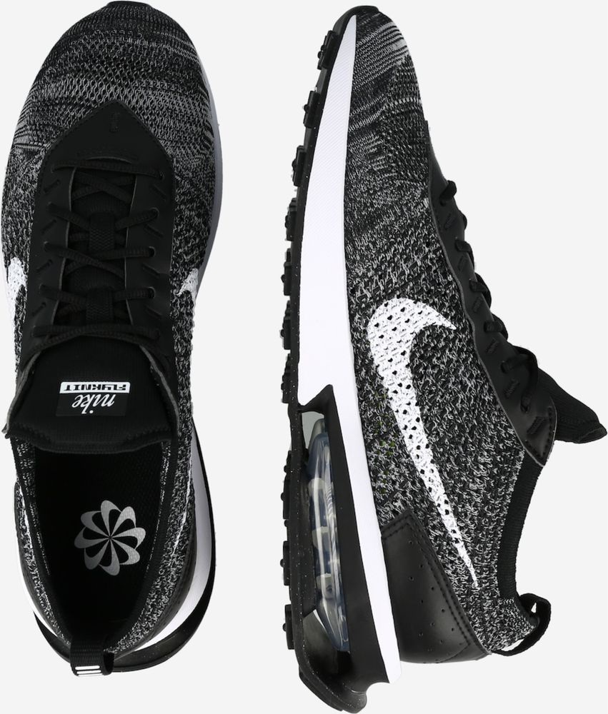 Продавам маратонки Nike Air Max Flyknit Racer!