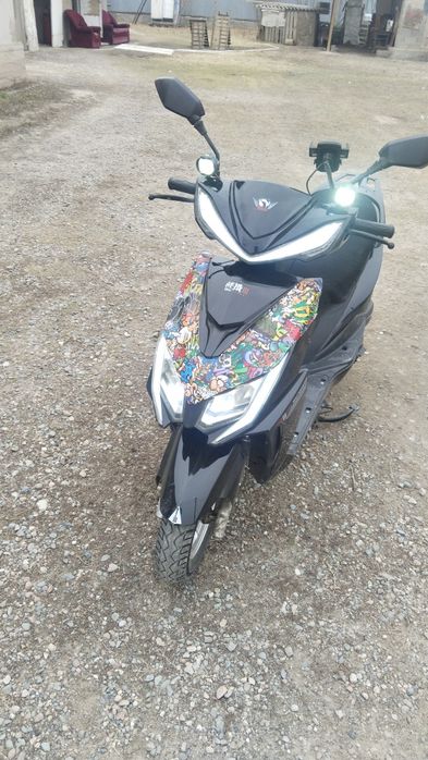 Продам мопед М8(3поколение)