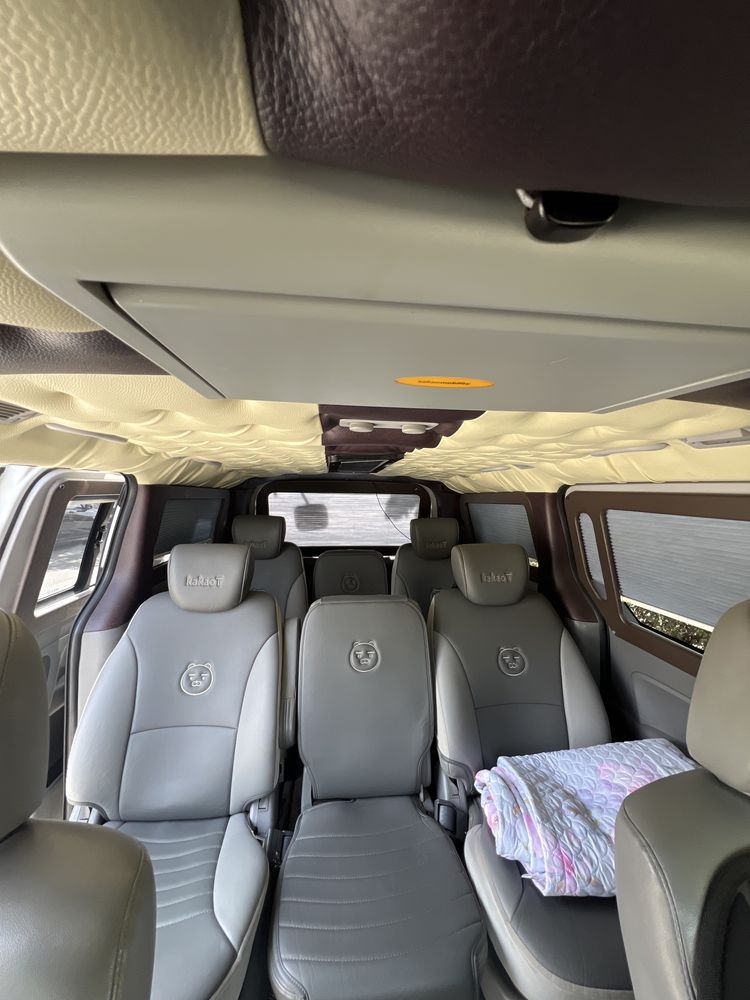 Hyundai Grand Starex