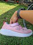Adidasi fete Skechers 32