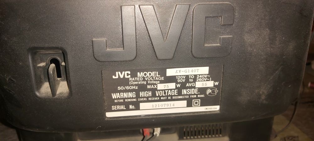 Продавам телевизор JVC