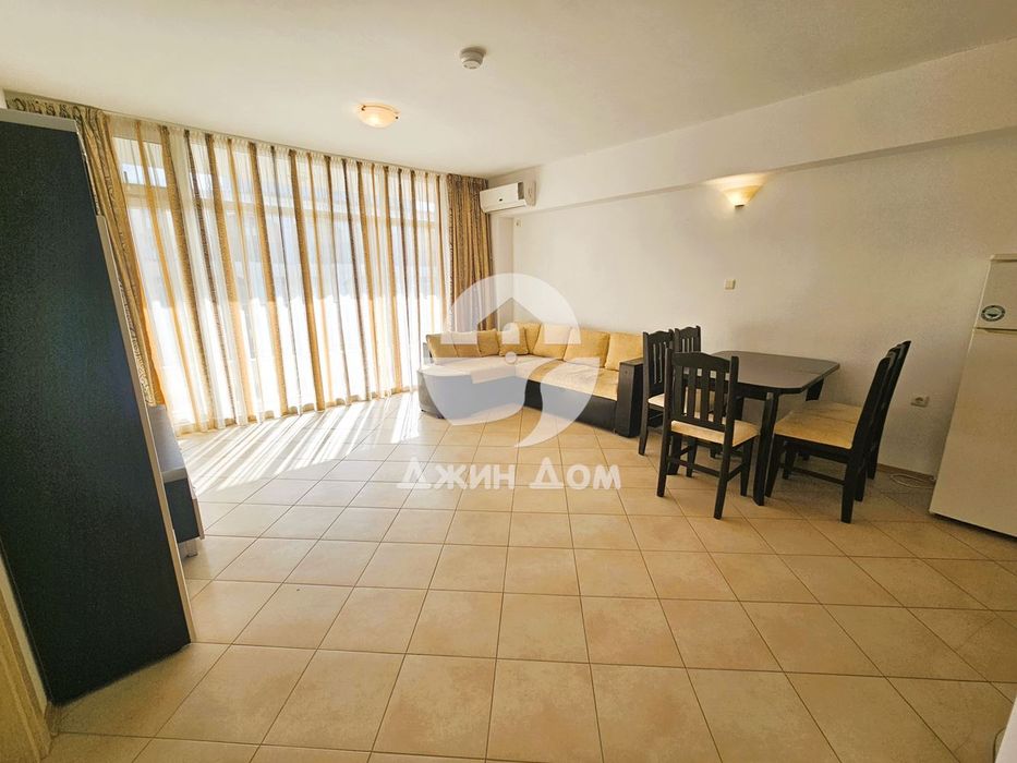 Продава се Двустаен апартамент в к.к. Слънчев бряг - 73 кв.м за 939 €/кв.м - Снимка #4