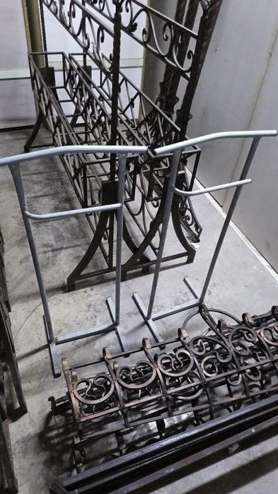Вешалки продажа для дома