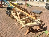 Scalificator tractor