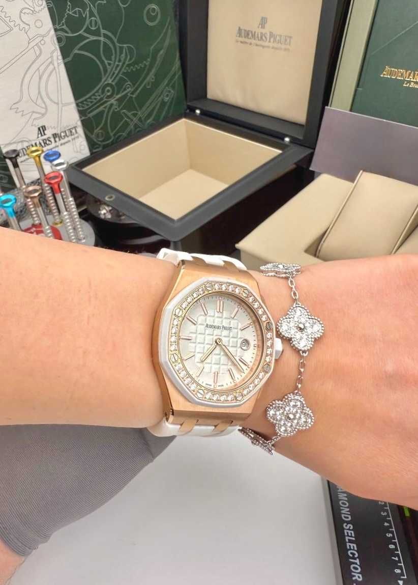 Дамски Часовници Offshore royal oak 38mm