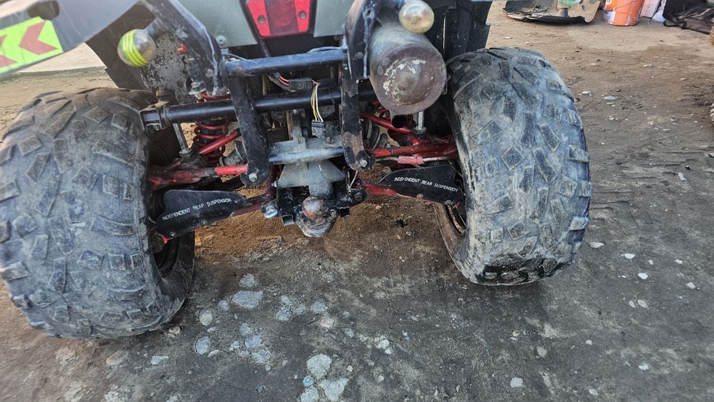 Dezmembrez polaris sportman 700