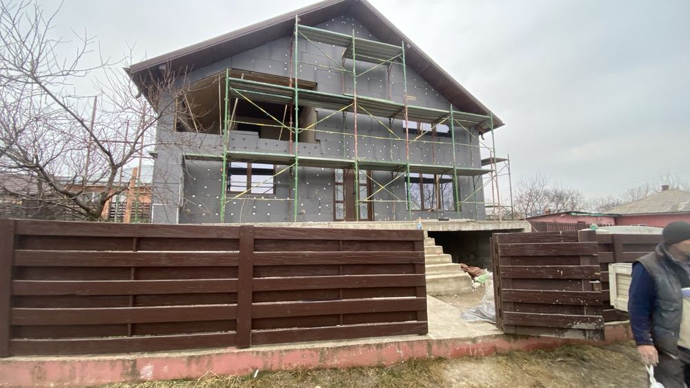 Firma constructii/echipa constructii