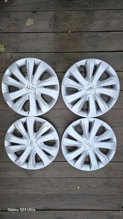 Колпаки Лада Веста, Ларгус