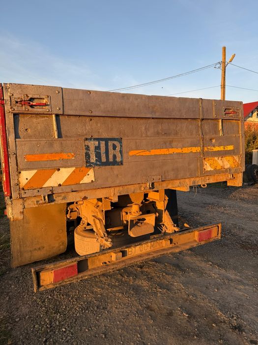 Vând basculanta cu 3 axe și camion MAN basculabil