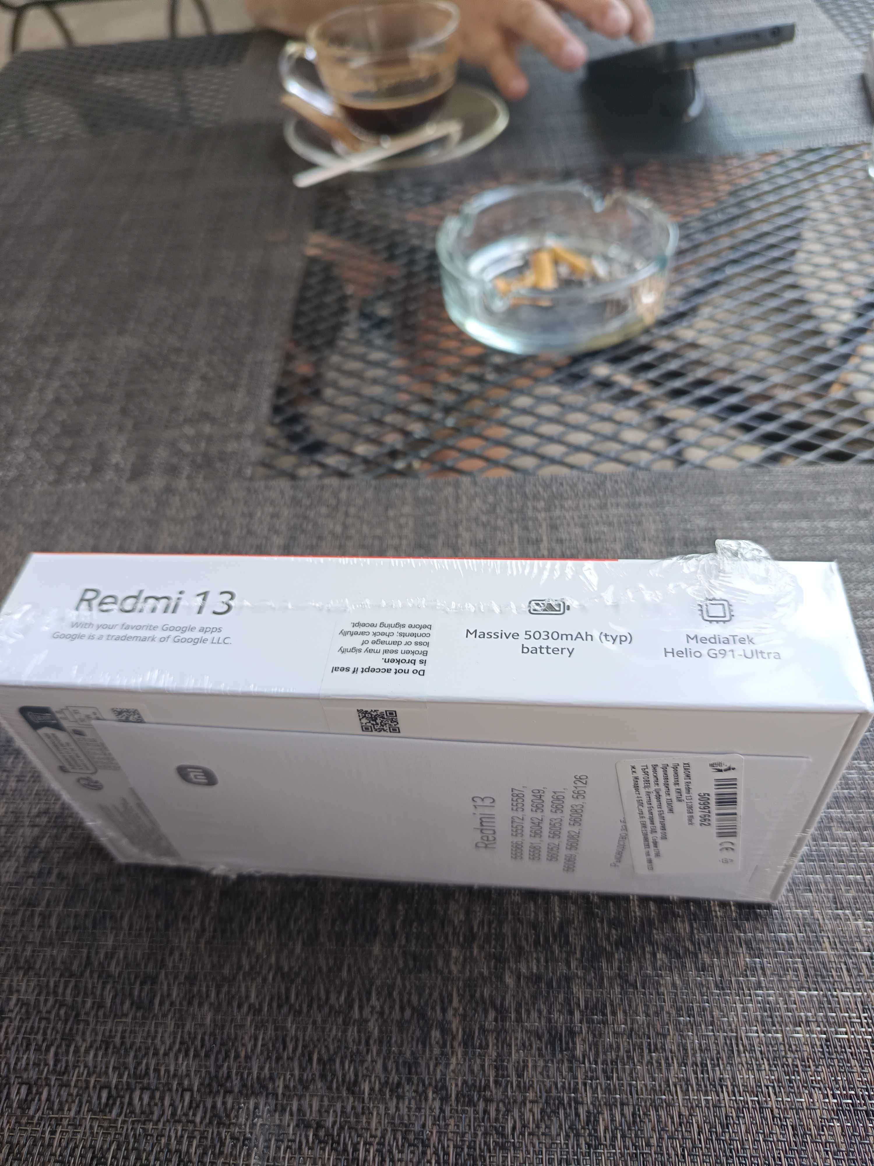 Продавам телефон Redmi 13