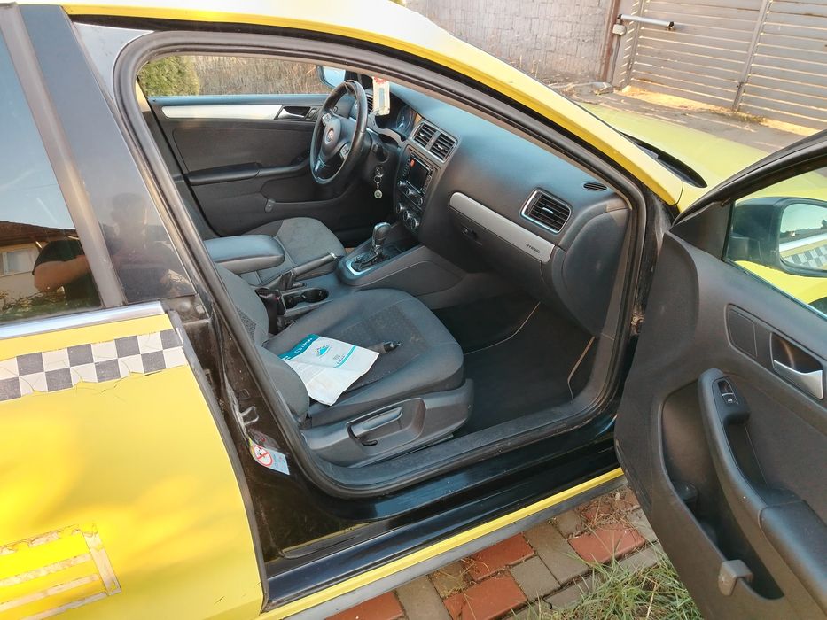 Volkswagen jetta hybrid