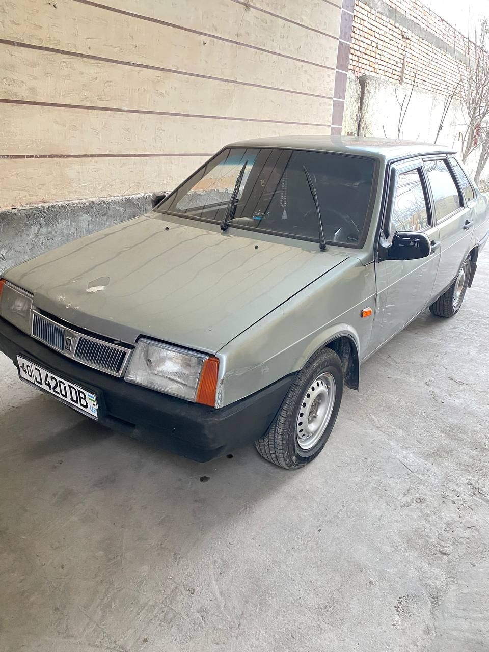 Lada samara 099 holati ideal sarfi faqat gaz va benzin quyiladi