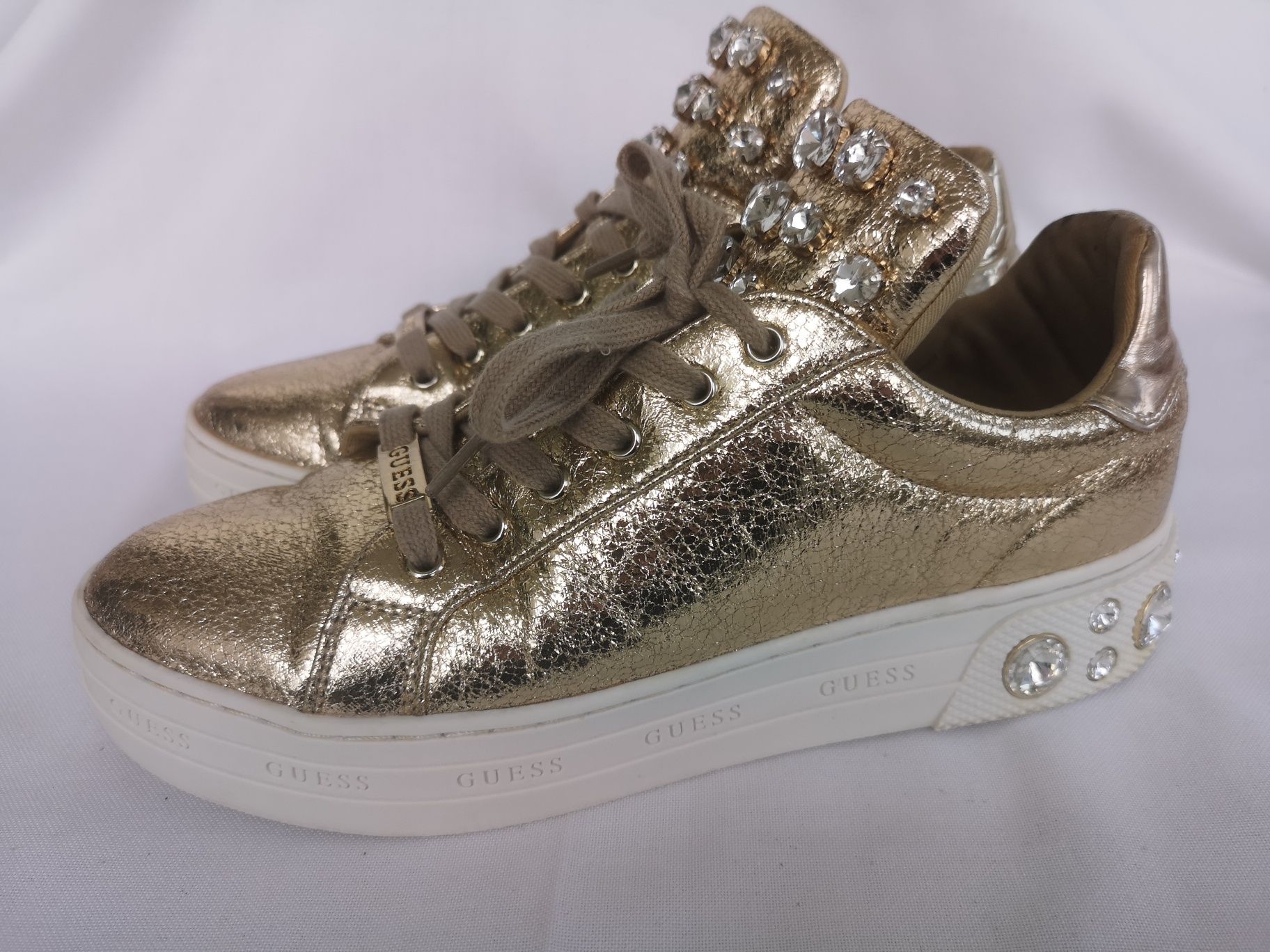 Guess, оригинални обувки, номер 39.5