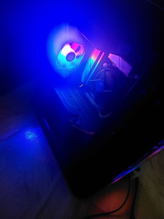 Calculator Gaming: I5-9400f, GTX 1660 Super 16GB Ram