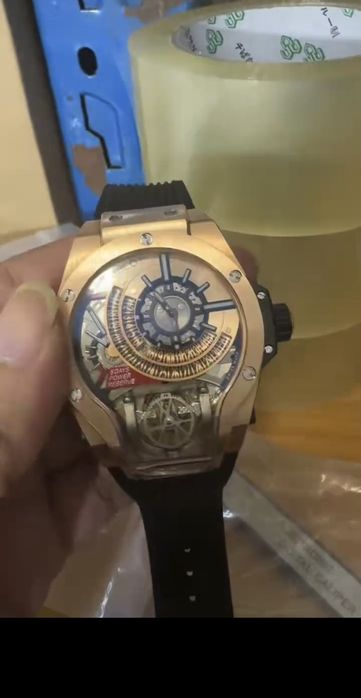 Ръчен часовник  Hublot  механичeн,автомат,висок клас изработка